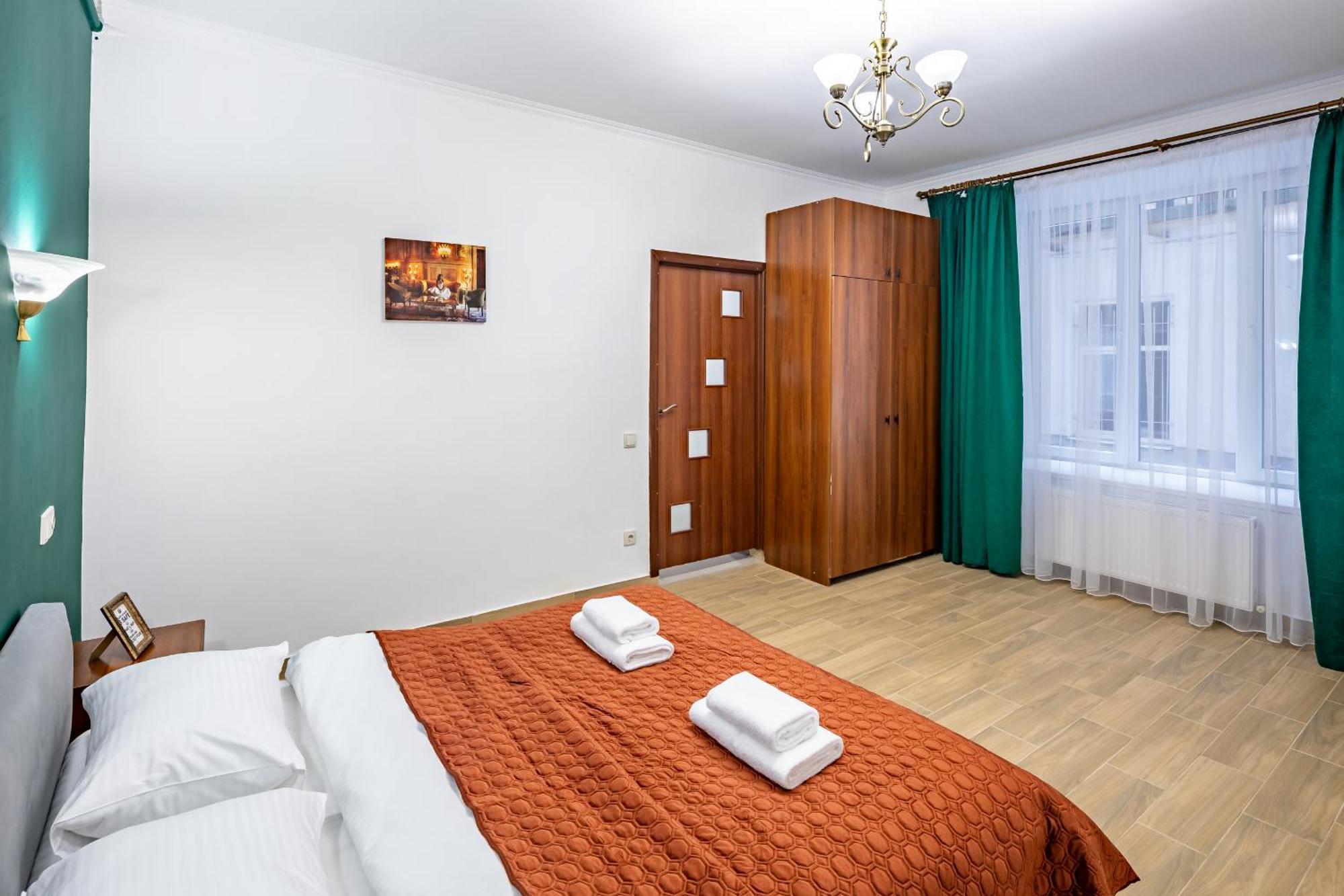 Complex Of Central Apartments Lviv Kültér fotó